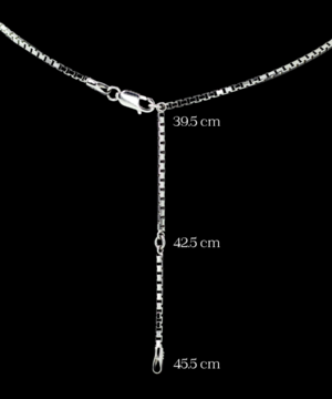 Box chain showing adjustable length